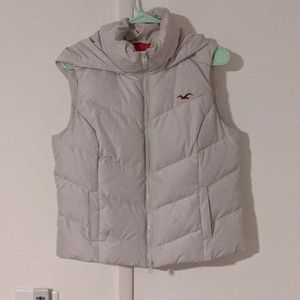 Hollister Puffer Vest